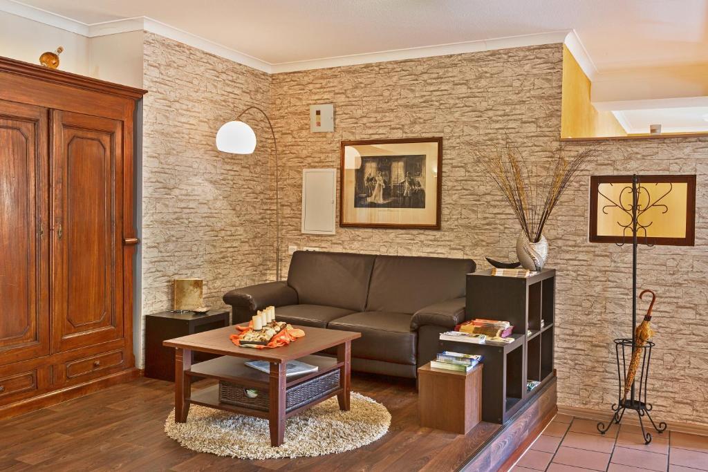 Hotel Garni Zum Rebstock ナウムブルク 部屋 写真