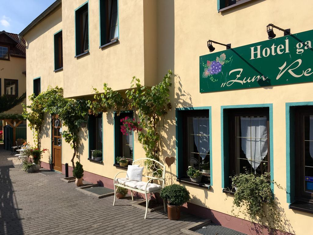 Hotel Garni Zum Rebstock ナウムブルク エクステリア 写真